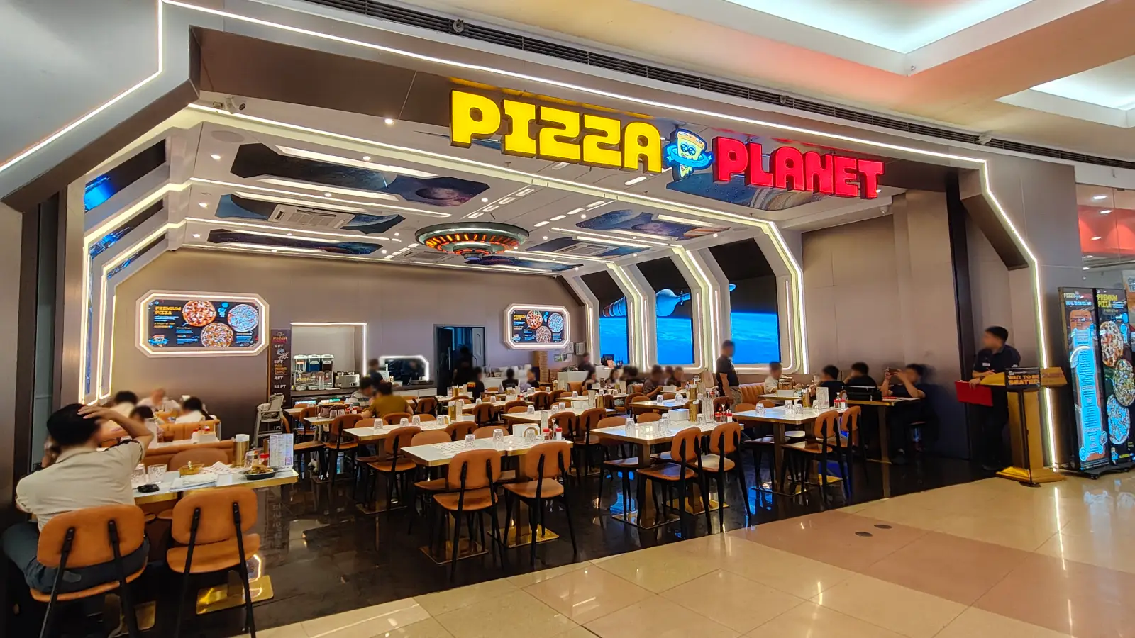 PIZZA PLANET in SM City North EDSA